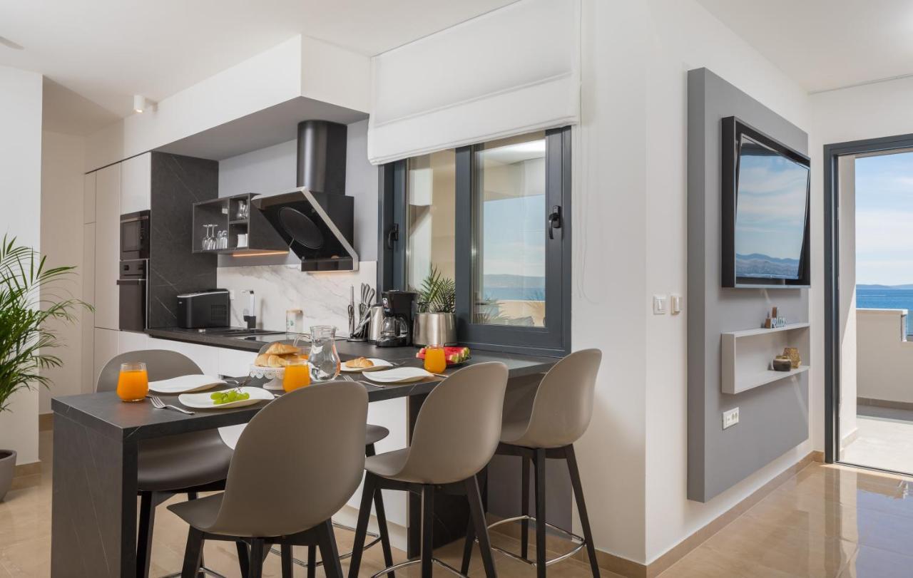 Villa Four Brothers - Penthouse Suite โปดสตรานา ภายนอก รูปภาพ