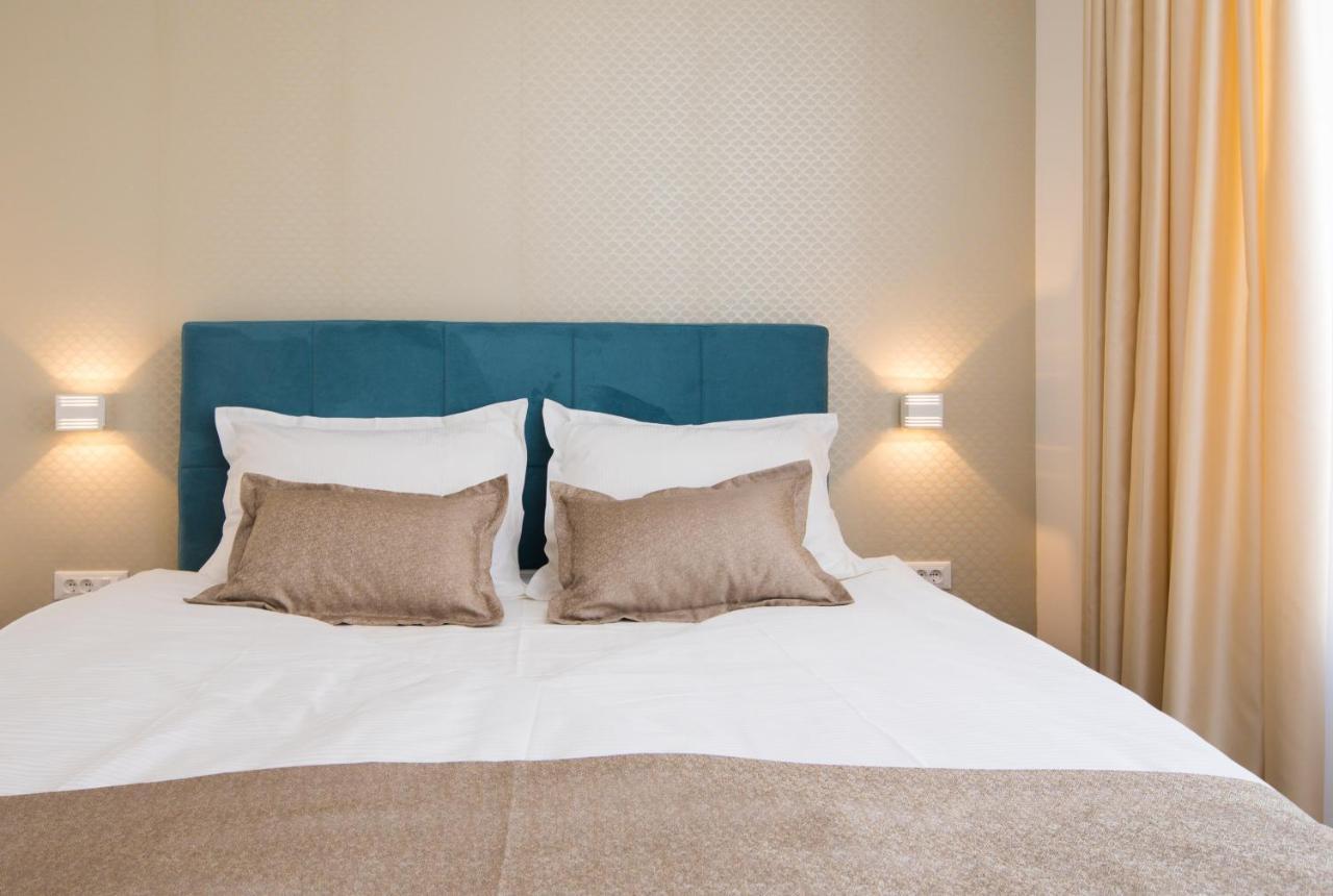 Villa Four Brothers - Penthouse Suite โปดสตรานา ภายนอก รูปภาพ